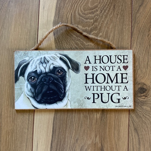 Farmhouse Pug Front Door Sign - Picture 1 of 2